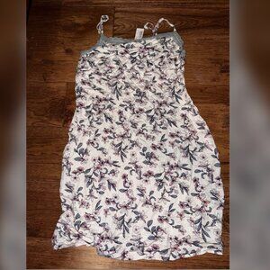 La Vie en Rose Nightgown Size L NWT